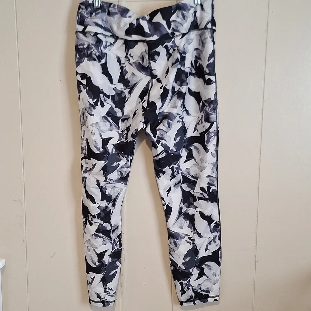 Avia size xl